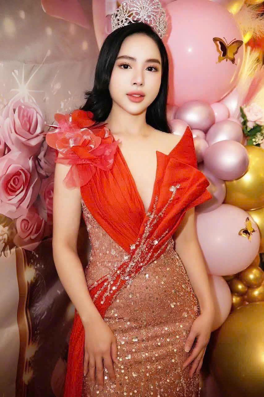 Sam Sam Nguyễn