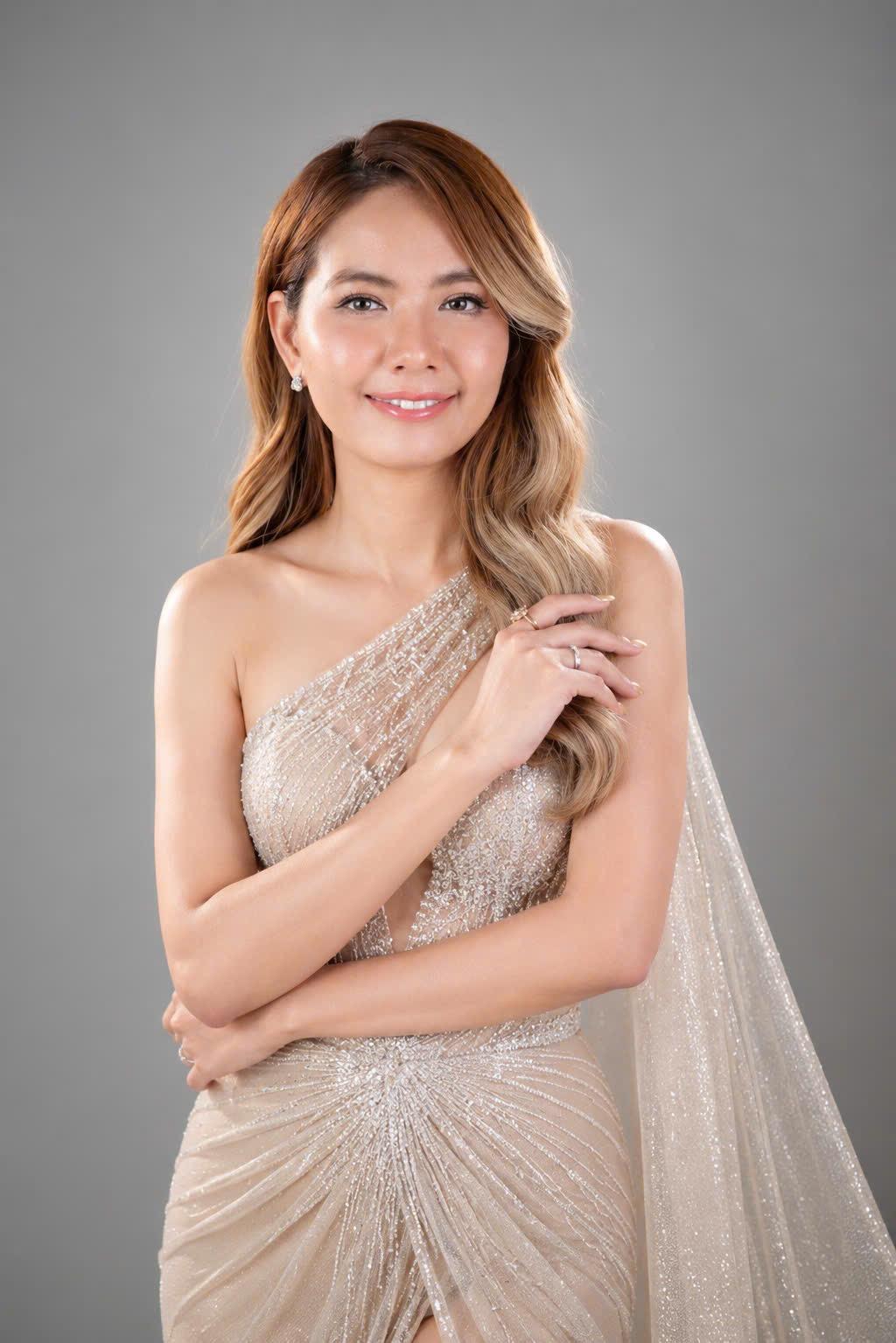 Amber Trương